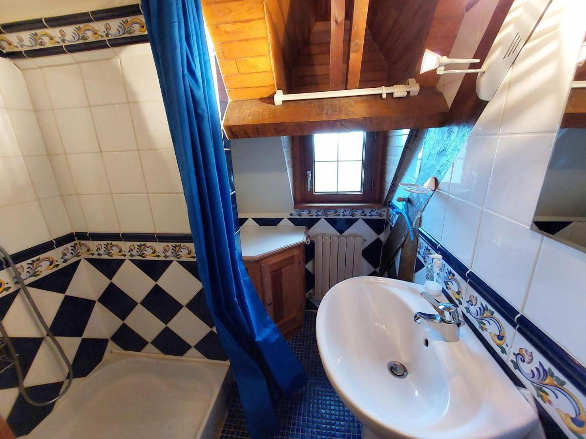 Saint-Pol-de-Léon Breton Granite Stone House With Fantastic Sea Views 빌라 외부 사진