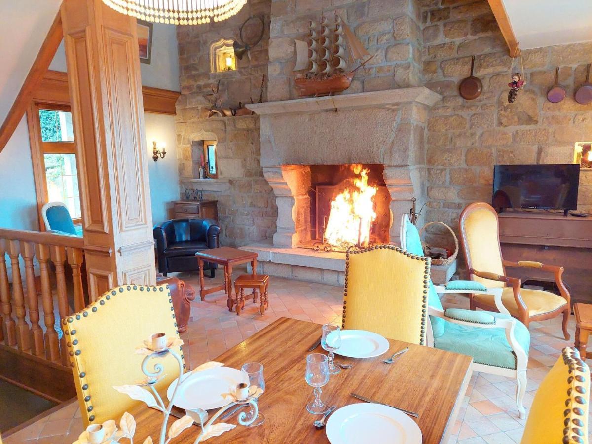 Saint-Pol-de-Léon Breton Granite Stone House With Fantastic Sea Views 빌라 외부 사진